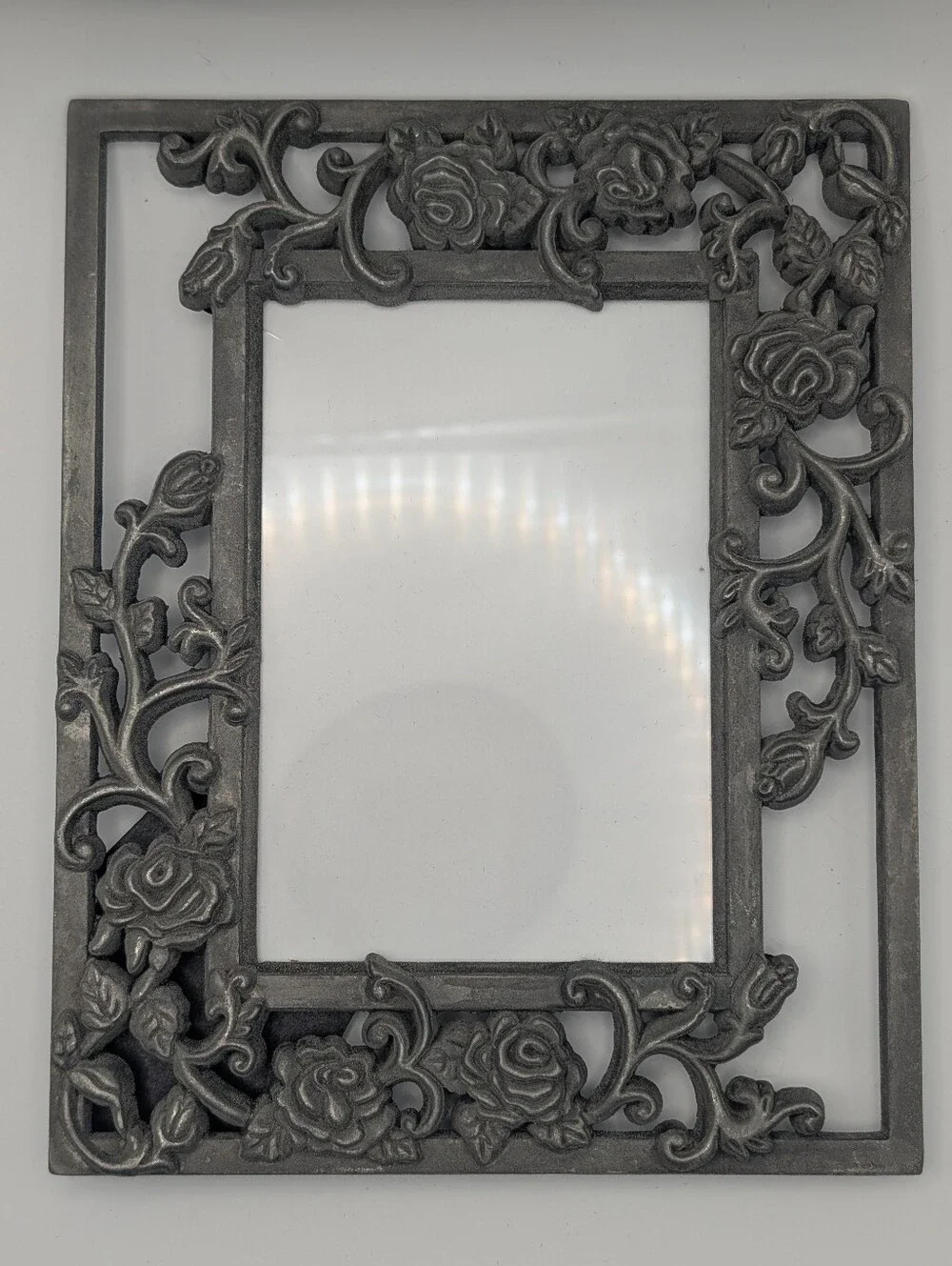 Victorian Ornate Cast Metal Rose Picture Frame 3.5 x5 Heavy Pewter Silver vtg